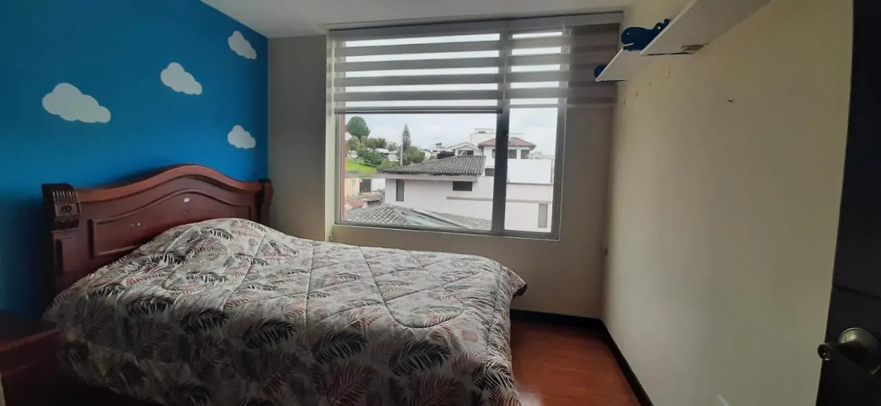 Great View, Hasta 6 Huespedes, 3 Habitaciones Ponceano Alto Quito Lejlighed